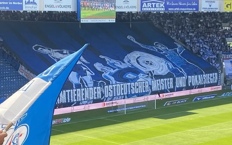 Läktarkoreografi i Ostseestadion